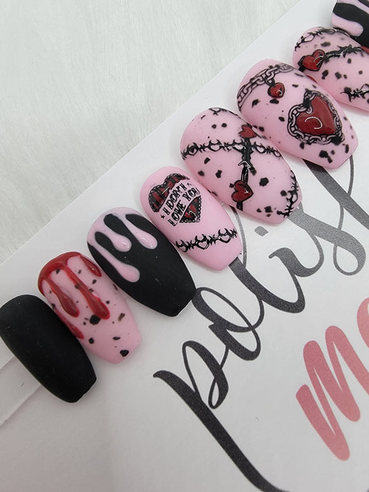 Anti-Valentine Nails! Chains and Barbed Wire! I DON'T Love You...Pink and Black Blood Drips, Press On Nails, False, Fake Nails Glue Ons
