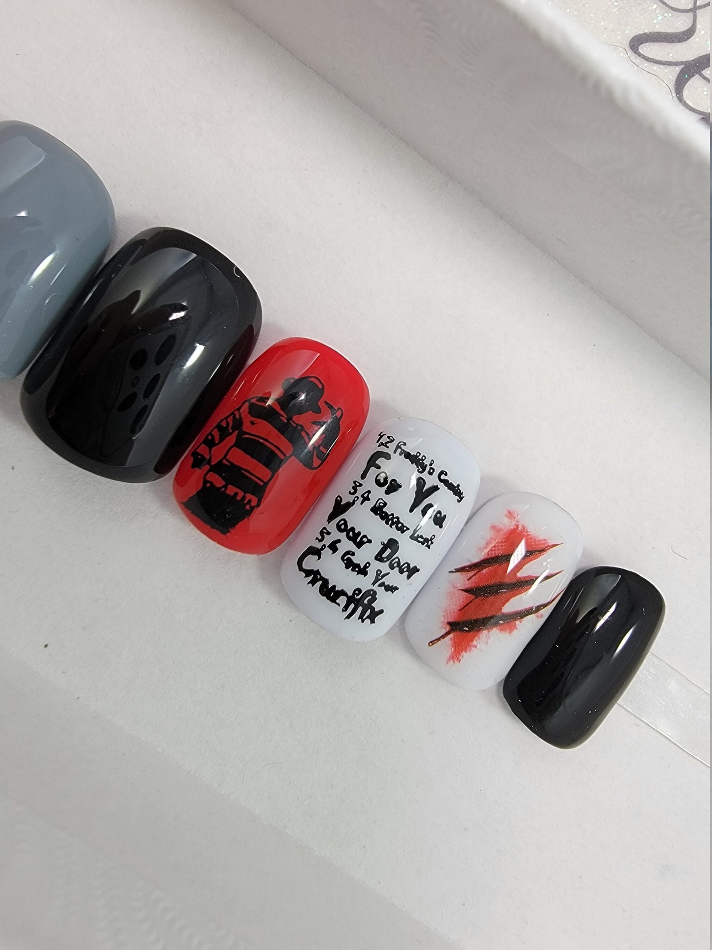 Freddy vs Jason Slasher Horror Blood Drips Halloween Nails.Press On Nails,  False, Fake Nails Glue Ons