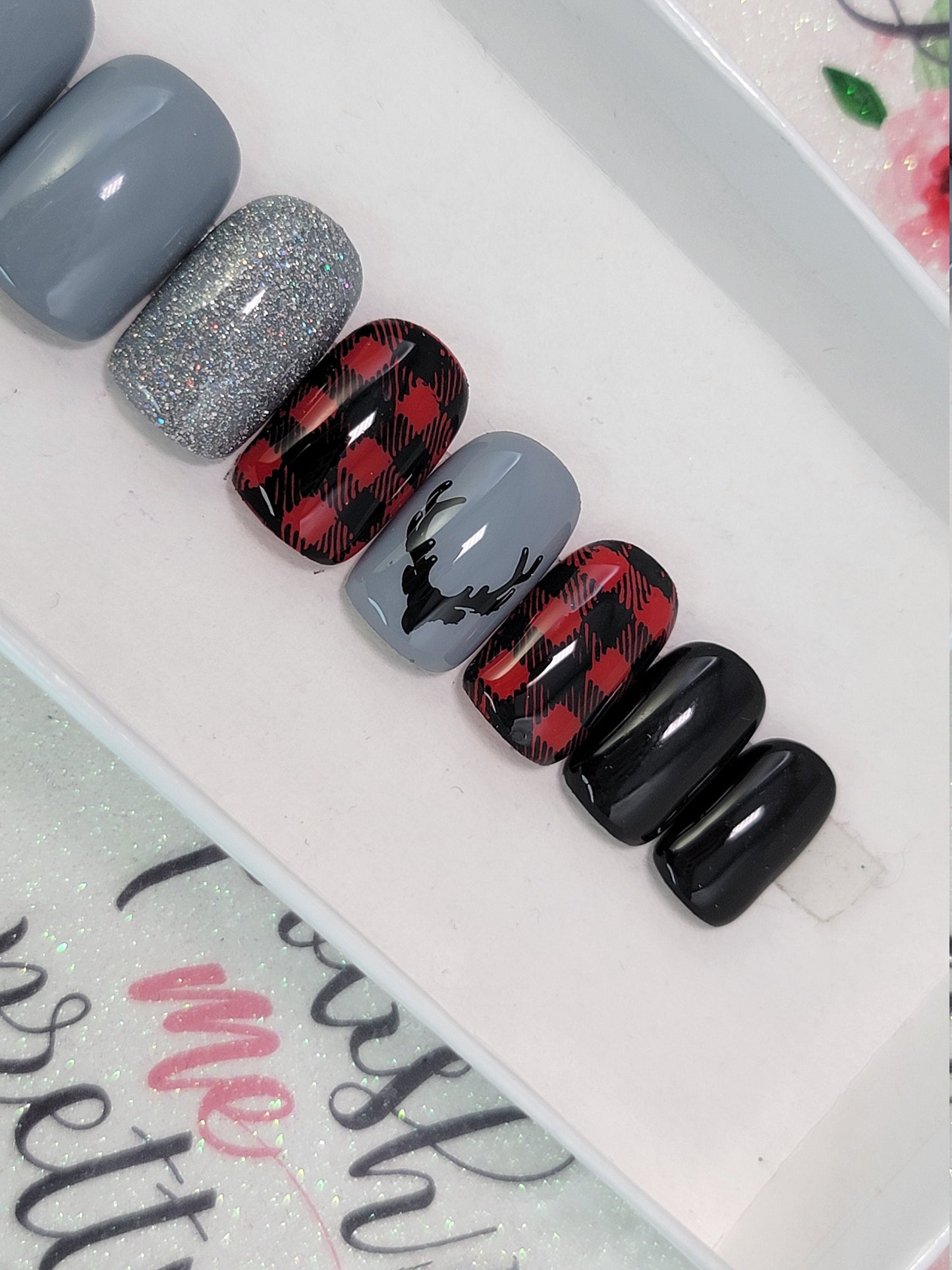 Buffalo Plaid Winter Nails - Gray, Black and Red Deer Head Nails Custom False Nails Fake Nails Press On Nails