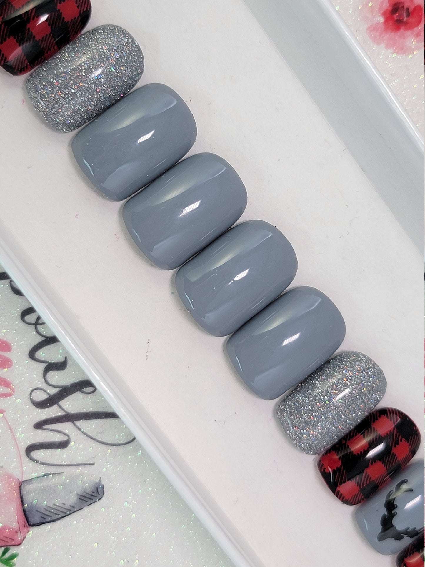 Buffalo Plaid Winter Nails - Gray, Black and Red Deer Head Nails Custom False Nails Fake Nails Press On Nails