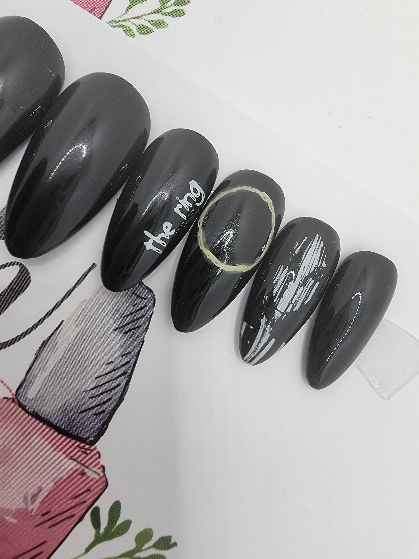 Horror Movie Nails, Ring, Glow In the Dark...Press On Nails,  False, Fake Nails Glue Ons
