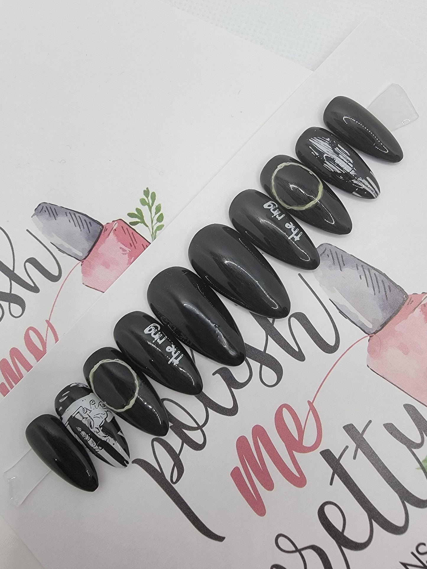 Horror Movie Nails, Ring, Glow In the Dark...Press On Nails,  False, Fake Nails Glue Ons